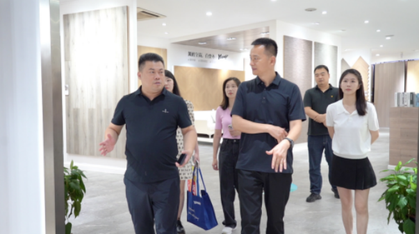 媒體聚焦 行業(yè)對話 | 搜狐發(fā)起“2023中國家居價值100公司”探尋之旅，走進世友地板